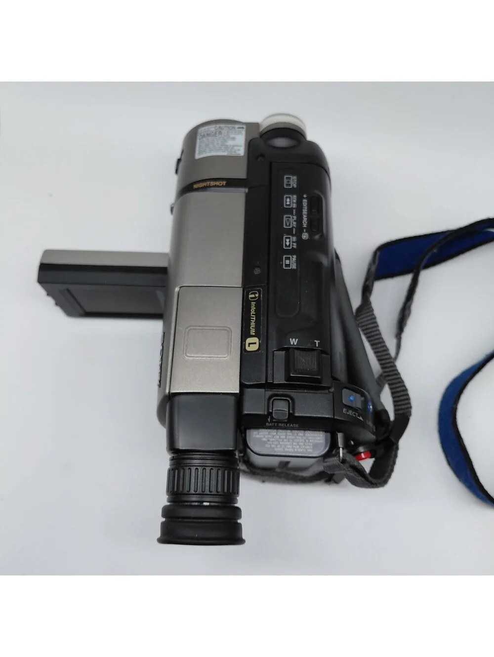 Sony CCD-TRV36 Hi8 Handycam Camcorder Tested Works Charger Battery Case Bundle